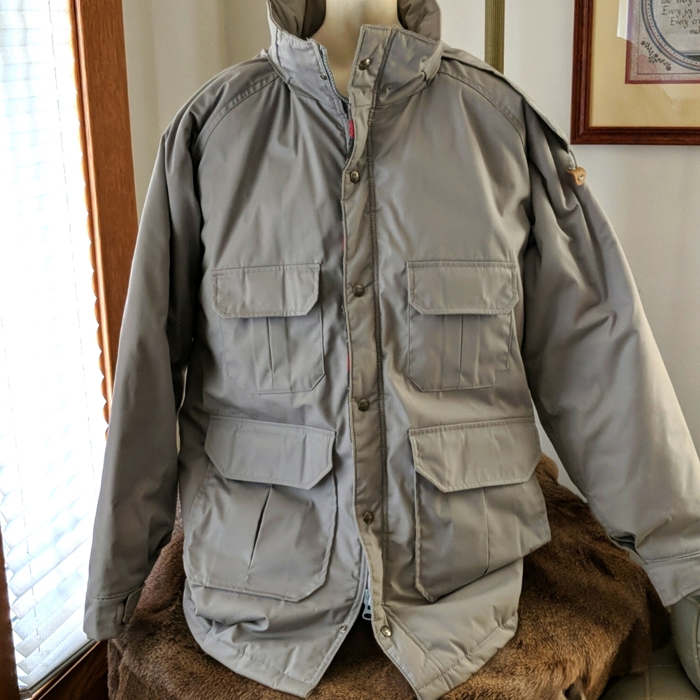 Woolrich men's Winter coat..Size M